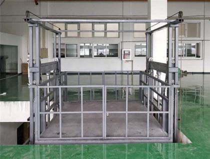 导轨式升降货梯13（导轨式升降货梯属于特种设备吗）